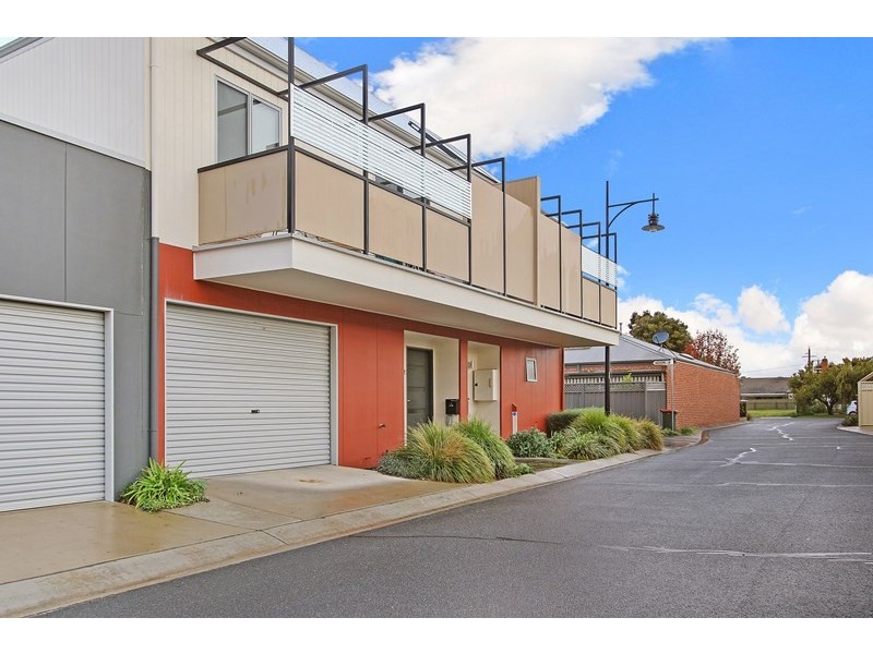 2 McNamara Place, Wodonga VIC 3690