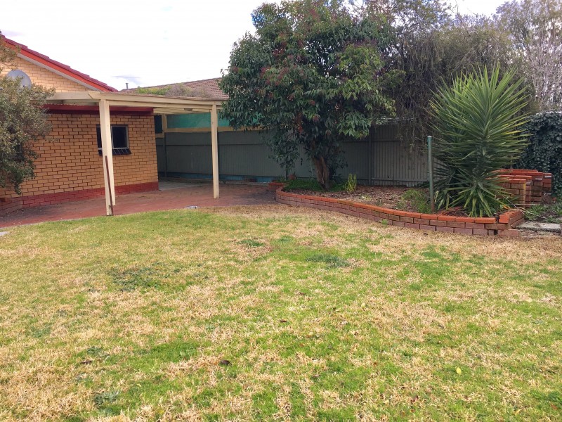 520 Mutsch Street, Lavington NSW 2641