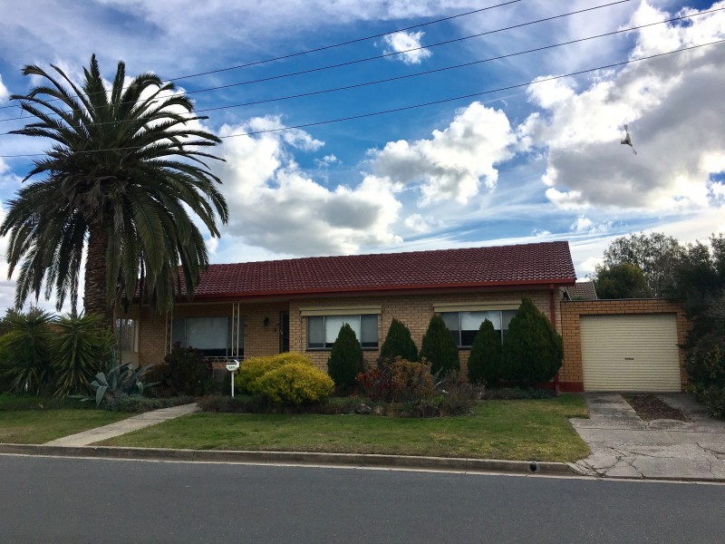 520 Mutsch Street, Lavington NSW 2641
