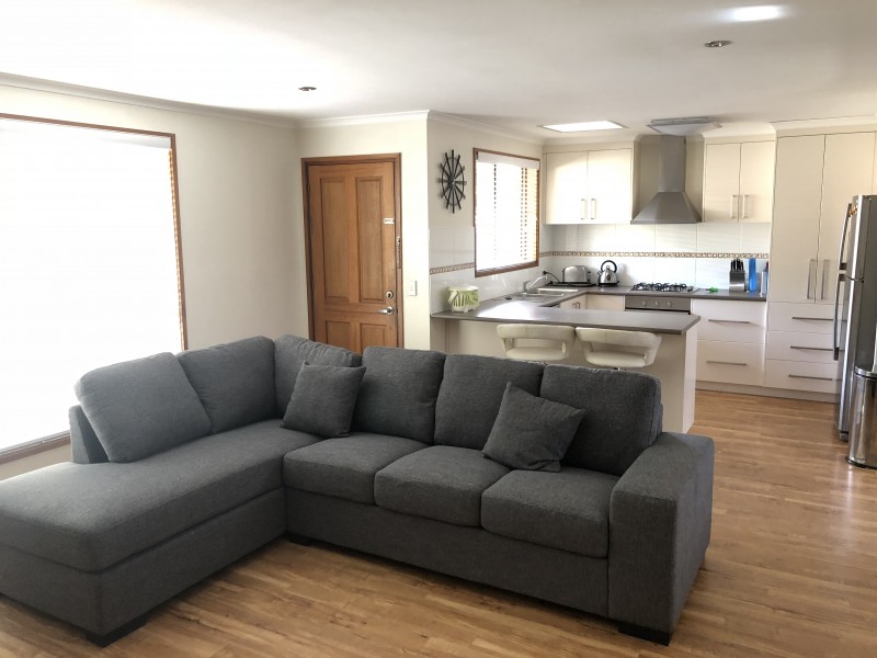 1/359 Wilson Street, East Albury NSW 2640