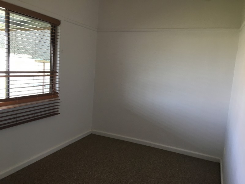 379 Kokoda Street, North Albury NSW 2640