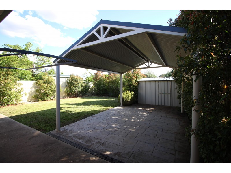 4 Hume Street, Holbrook NSW 2644