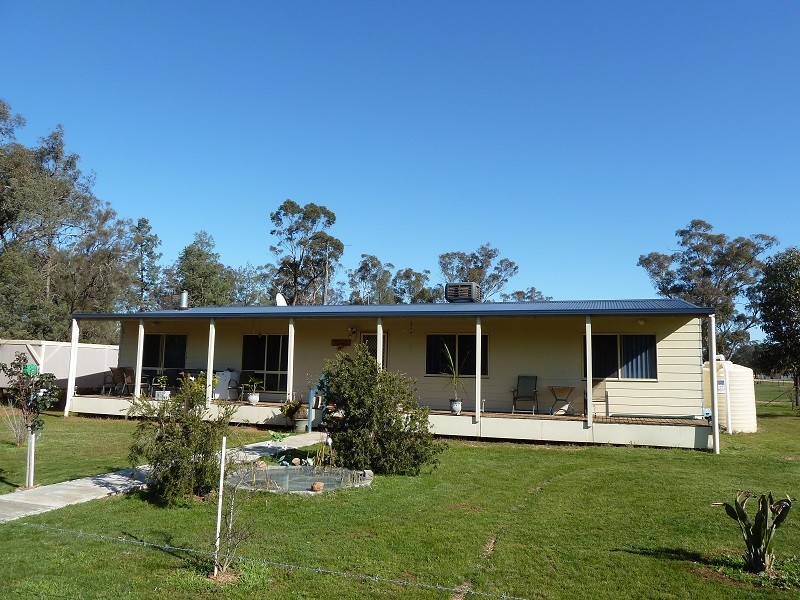 6-8 Namoi Street, Boree Creek NSW 2652