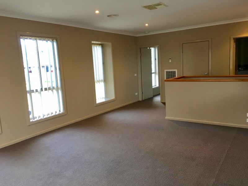 2 Billson Place, Albury NSW 2640