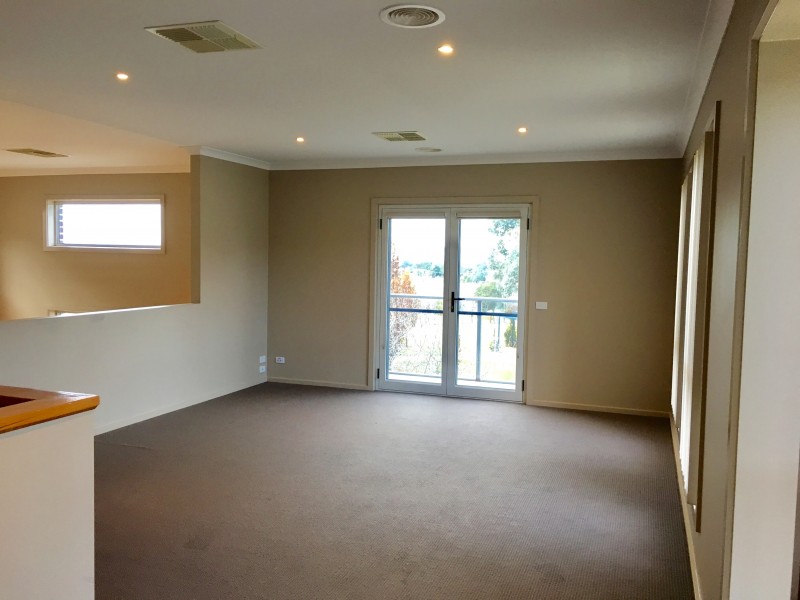 2 Billson Place, Albury NSW 2640