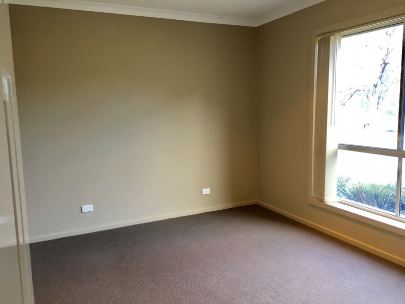 2 Billson Place, Albury NSW 2640