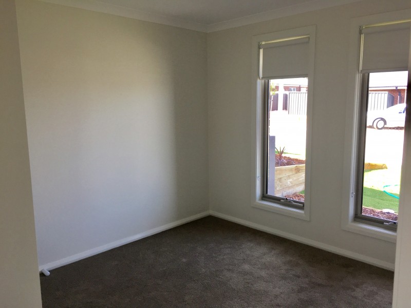 42A Strauss Street, Springdale Heights NSW 2641