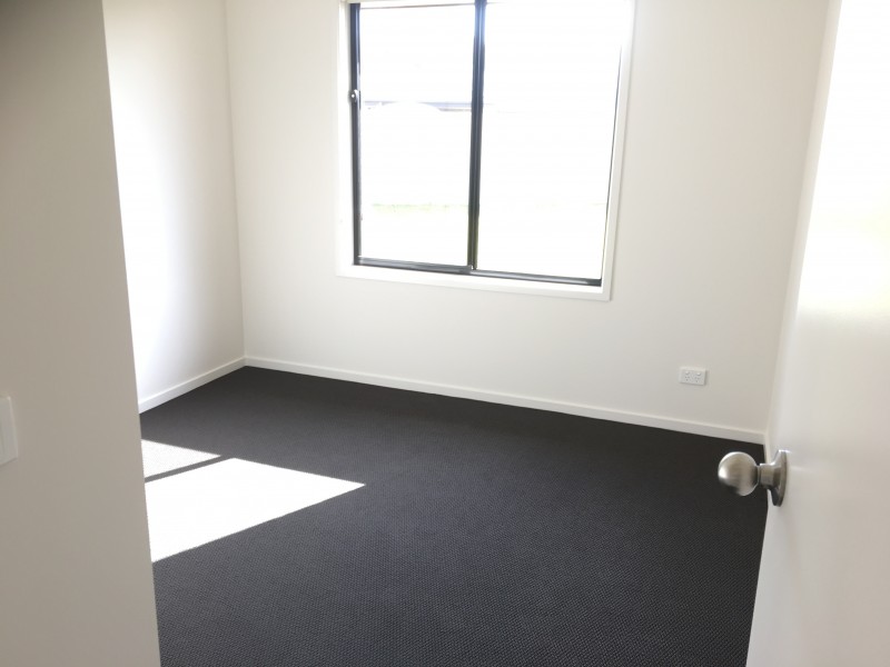 16 Lea Court, Lavington NSW 2641