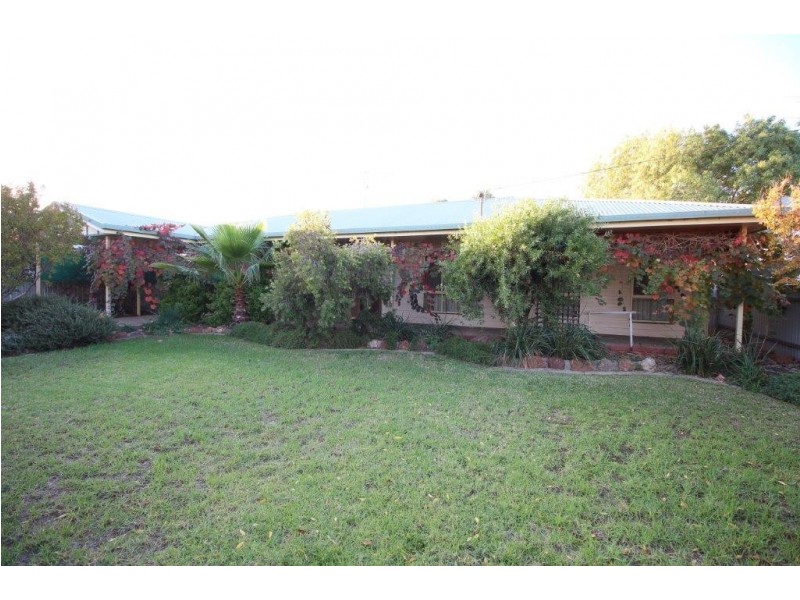 23 Galore Street, Lockhart NSW 2656