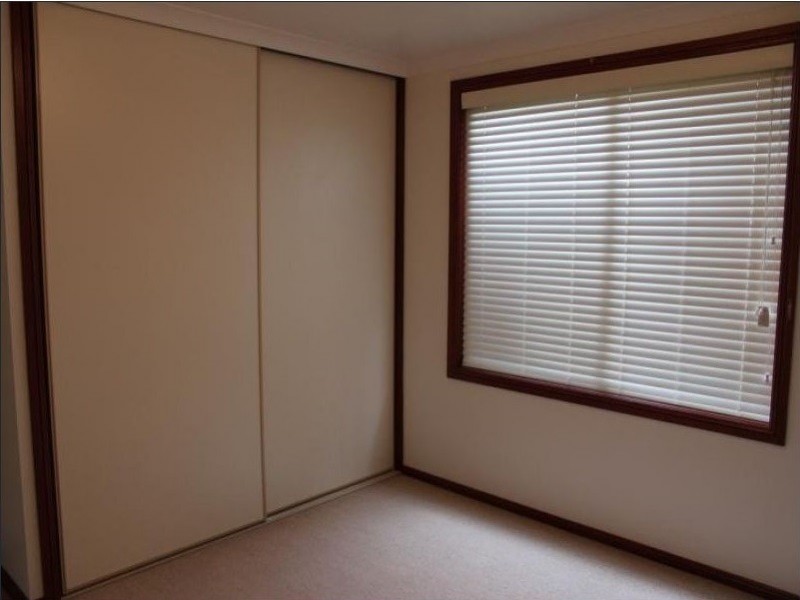 6/16 Keatinge Court, Lavington NSW 2641