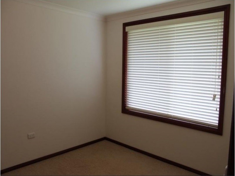 6/16 Keatinge Court, Lavington NSW 2641