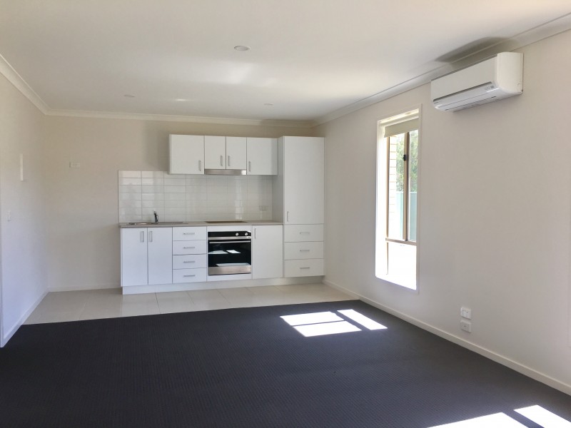 581B Chant Street, Lavington NSW 2641