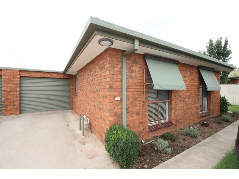 2/2 Rosanna Court, Wodonga VIC 3690