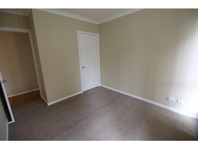 5 Prestwick Place, West Wodonga VIC 3690