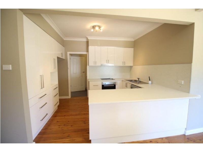 63 Urana Street, Lockhart NSW 2656