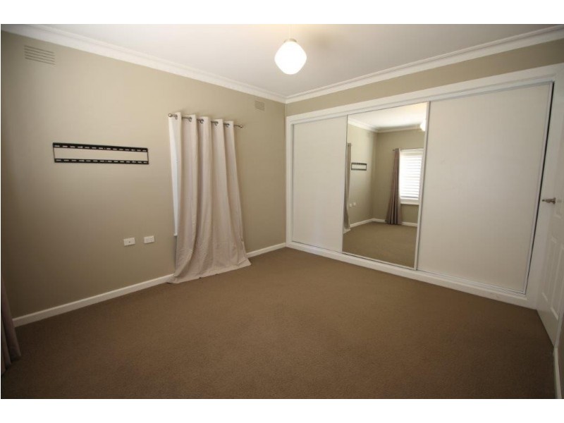 63 Urana Street, Lockhart NSW 2656