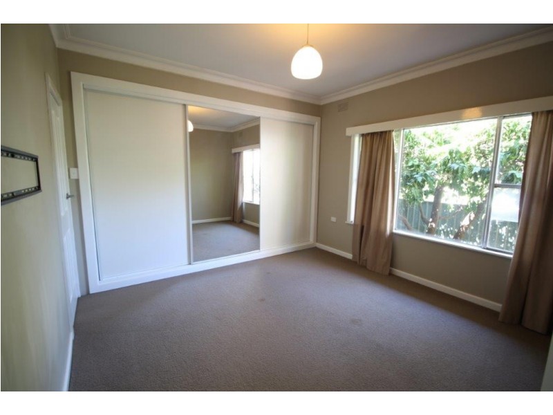 63 Urana Street, Lockhart NSW 2656
