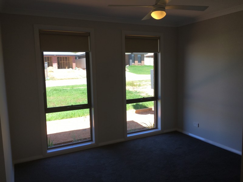 1/30 Hanrahan Street, Hamilton Valley NSW 2641