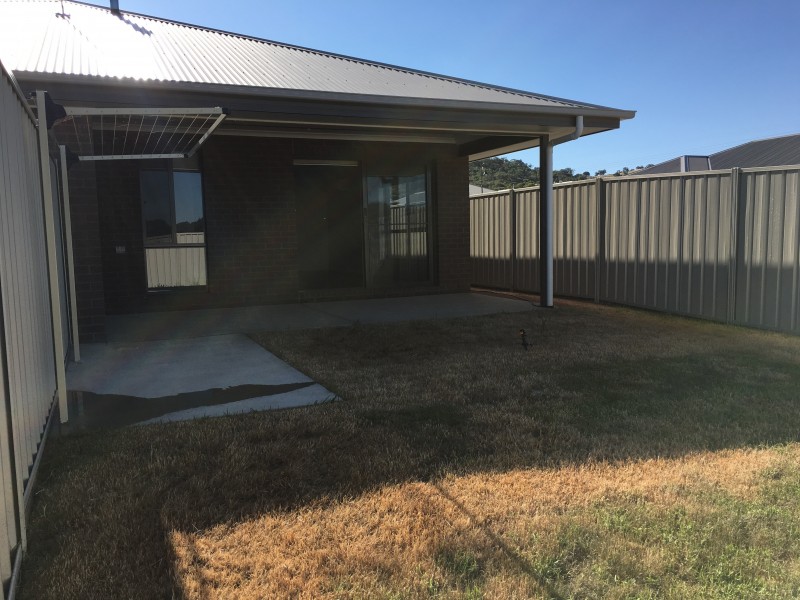 1/30 Hanrahan Street, Hamilton Valley NSW 2641