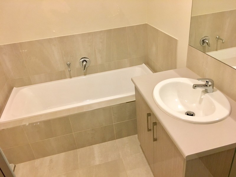 5/110 Greta Drive, Hamilton Valley NSW 2641