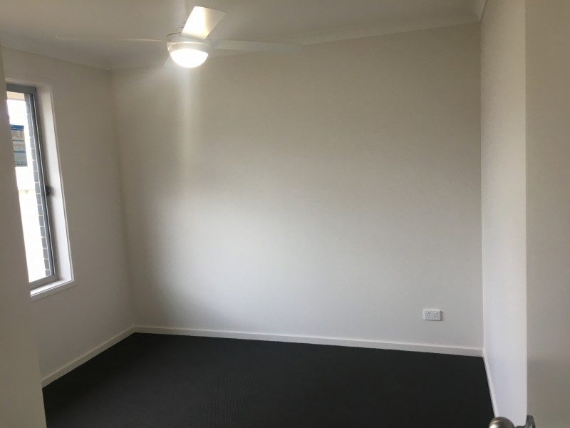 13 Royce Crescent, Lavington NSW 2641