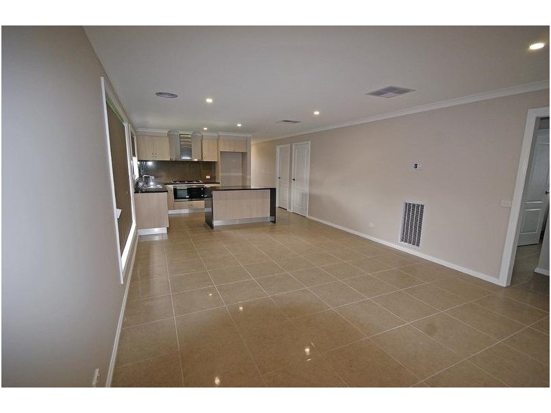 313 Diggers Road, Lavington NSW 2641