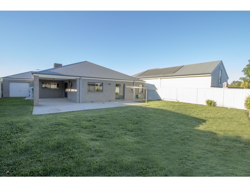 7 Gillman Terrace, Wodonga VIC 3690