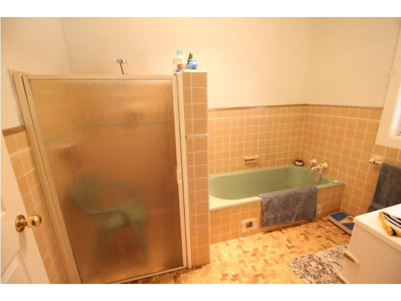 51 Urana Street, Lockhart NSW 2656