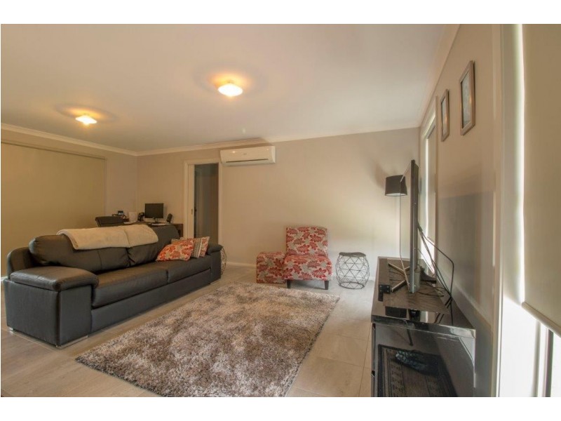 1/595 Kemp Street, Lavington NSW 2641