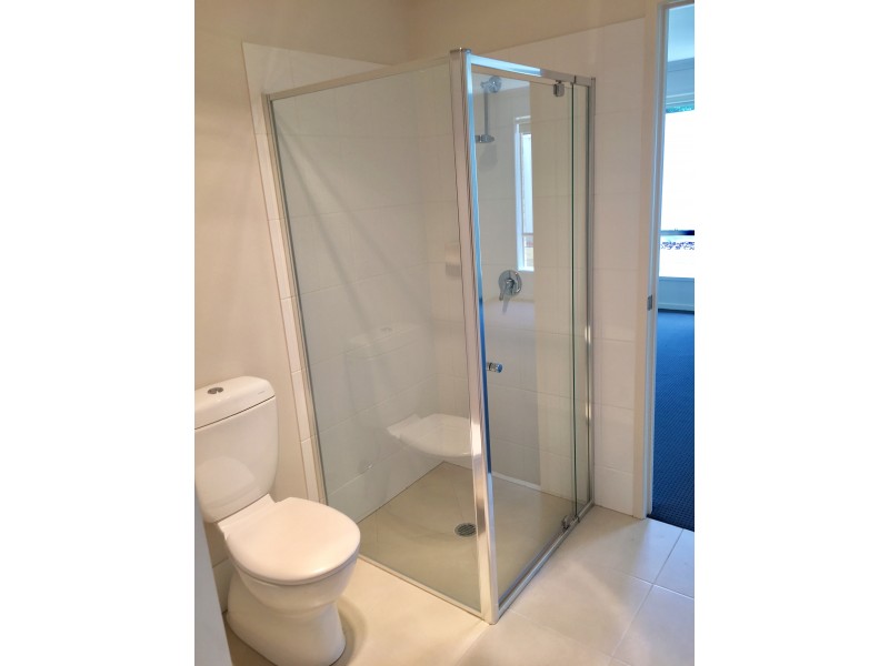 24b Bevington Bend, Lavington NSW 2641