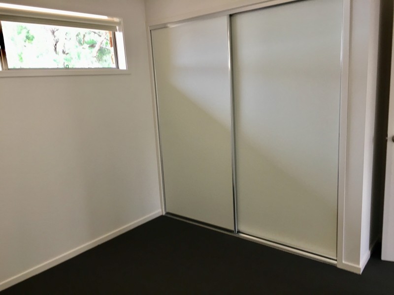 24b Bevington Bend, Lavington NSW 2641