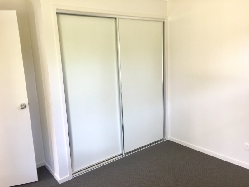 24b Bevington Bend, Lavington NSW 2641