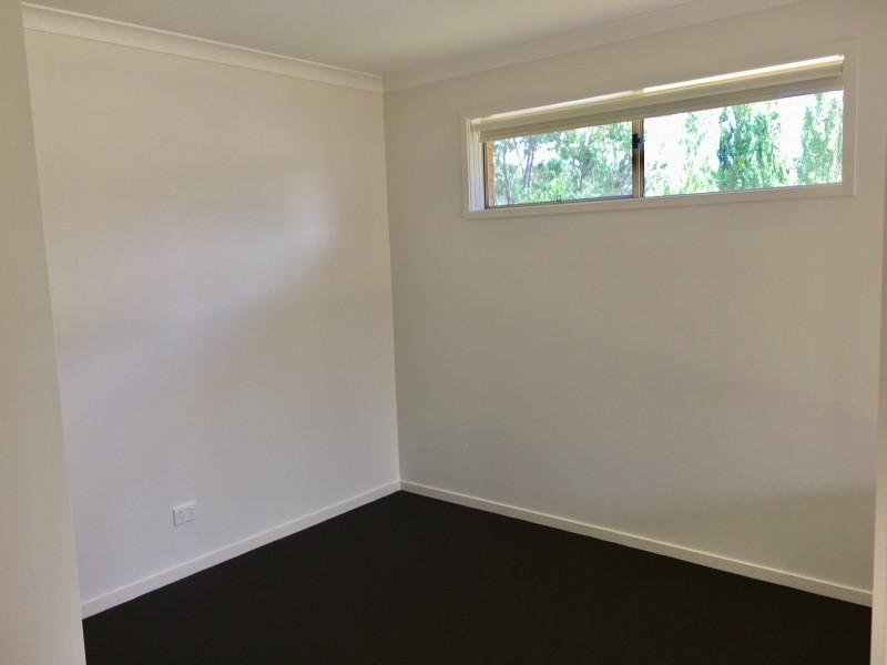 24b Bevington Bend, Lavington NSW 2641