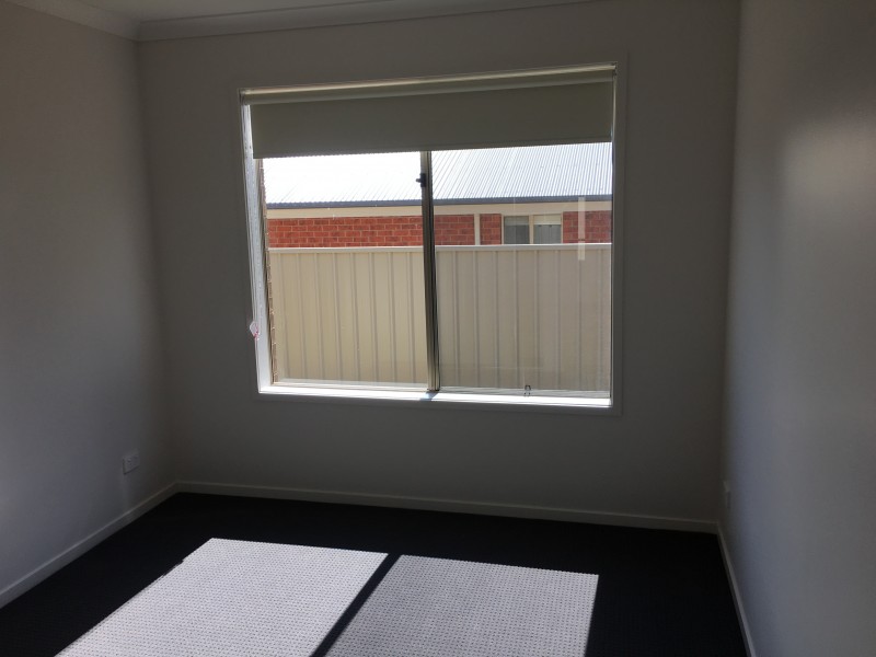 18A Bevington Bend, Lavington NSW 2641