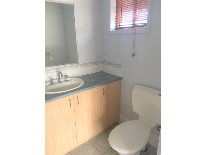 7 Banksia Street, West Albury NSW 2640