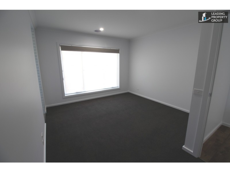 11 Lexington Place, Lavington NSW 2641