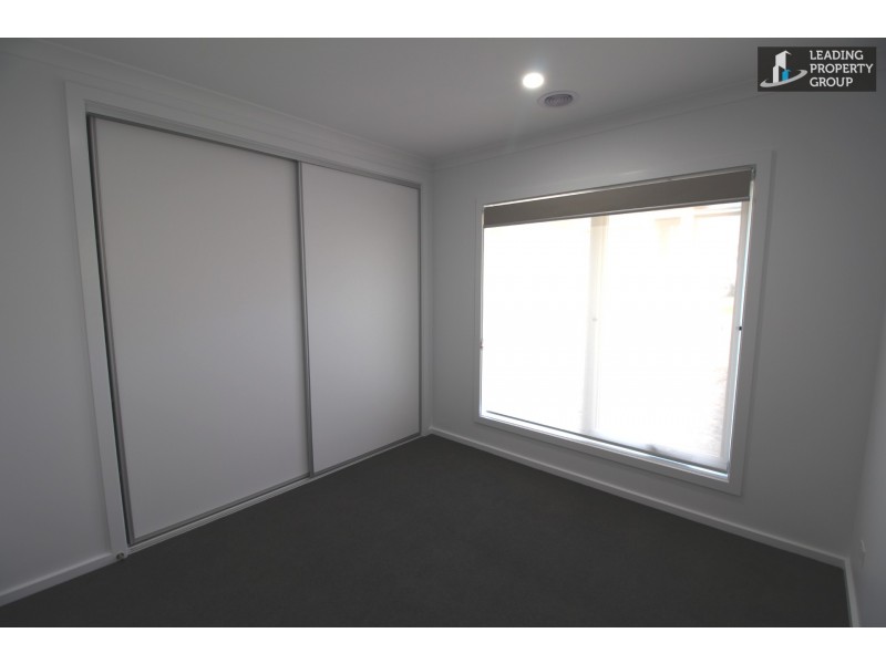 11 Lexington Place, Lavington NSW 2641