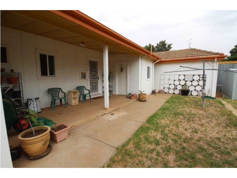 51 Urana Street, Lockhart NSW 2656