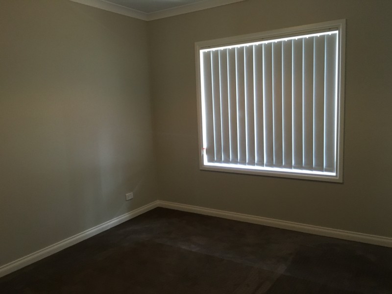 81 Cambridge Drive, Thurgoona NSW 2640