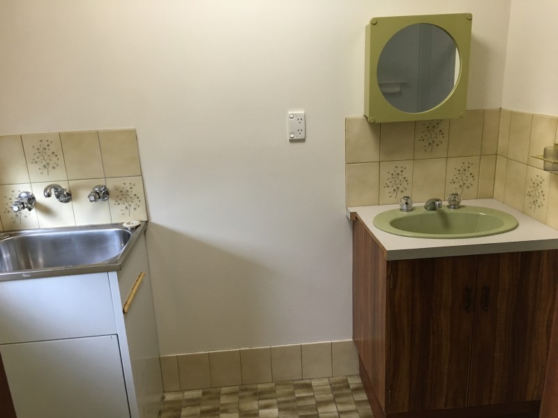 2/137 Plover Street, North Albury NSW 2640