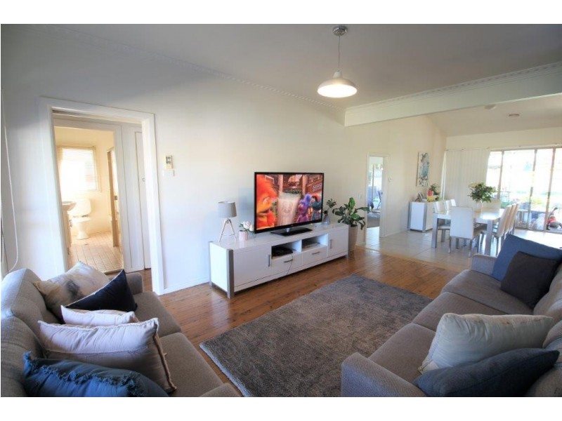 592 Heathwood Avenue, Lavington NSW 2641