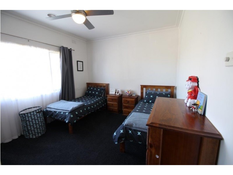 592 Heathwood Avenue, Lavington NSW 2641