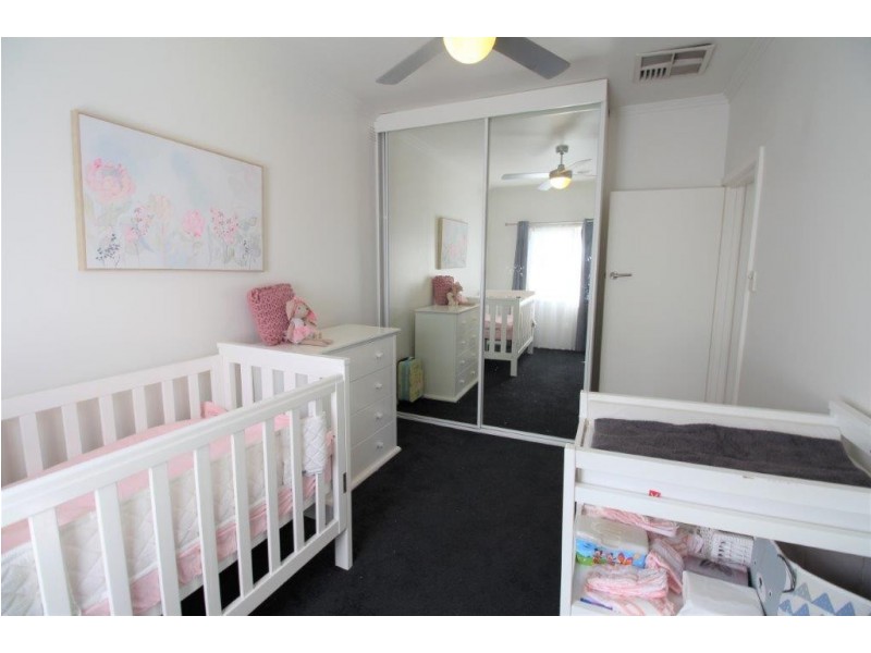 592 Heathwood Avenue, Lavington NSW 2641