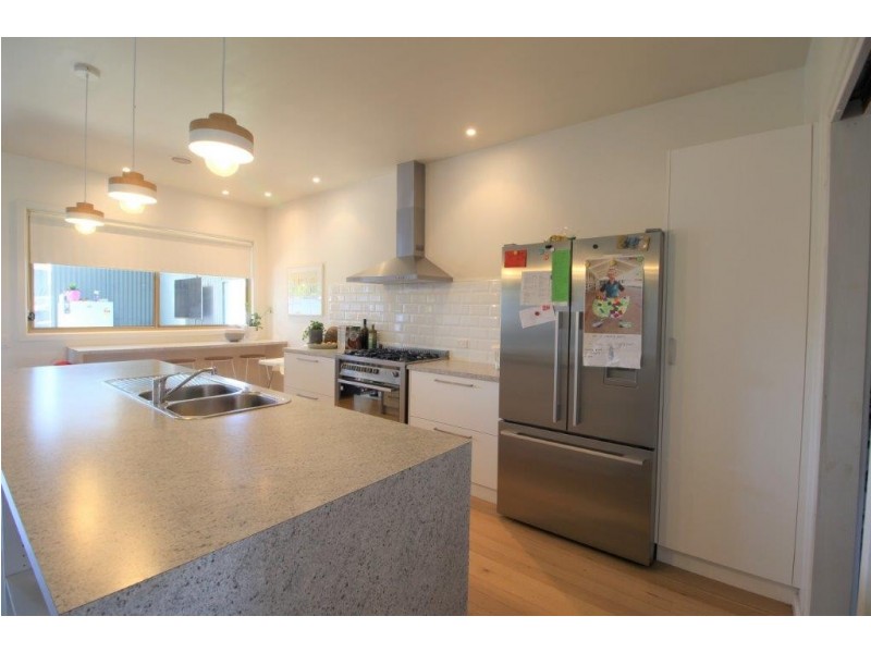 592 Heathwood Avenue, Lavington NSW 2641