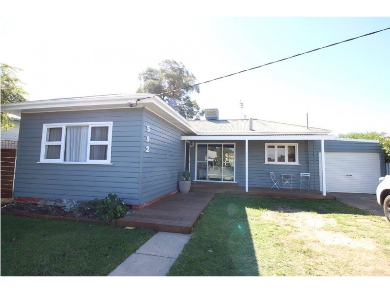 592 Heathwood Avenue, Lavington NSW 2641