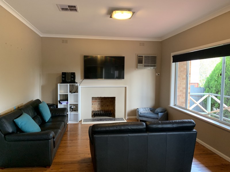 248 Bernhardt Street, East Albury NSW 2640