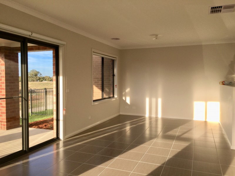 40 Daintree Way, West Wodonga VIC 3690