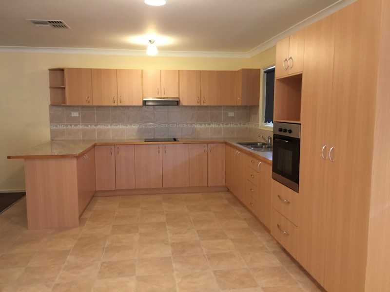 6-8 Namoi  Street, Boree Creek NSW 2652