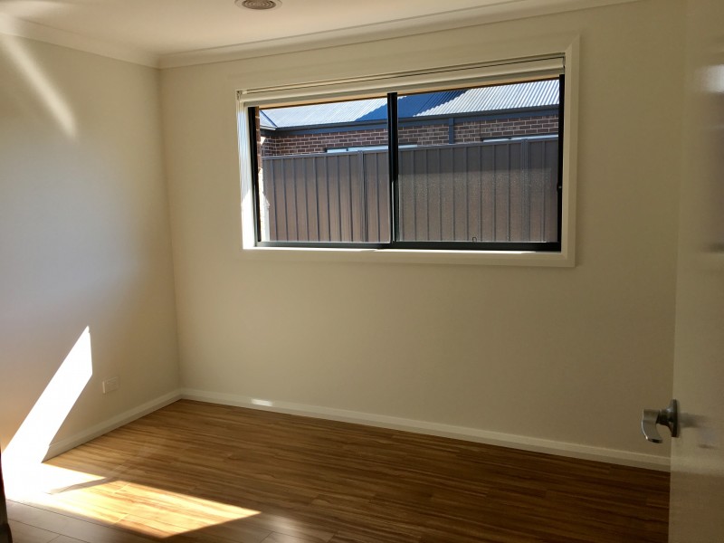 46 Strauss Street, Lavington NSW 2641