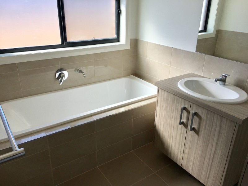 46 Strauss Street, Lavington NSW 2641